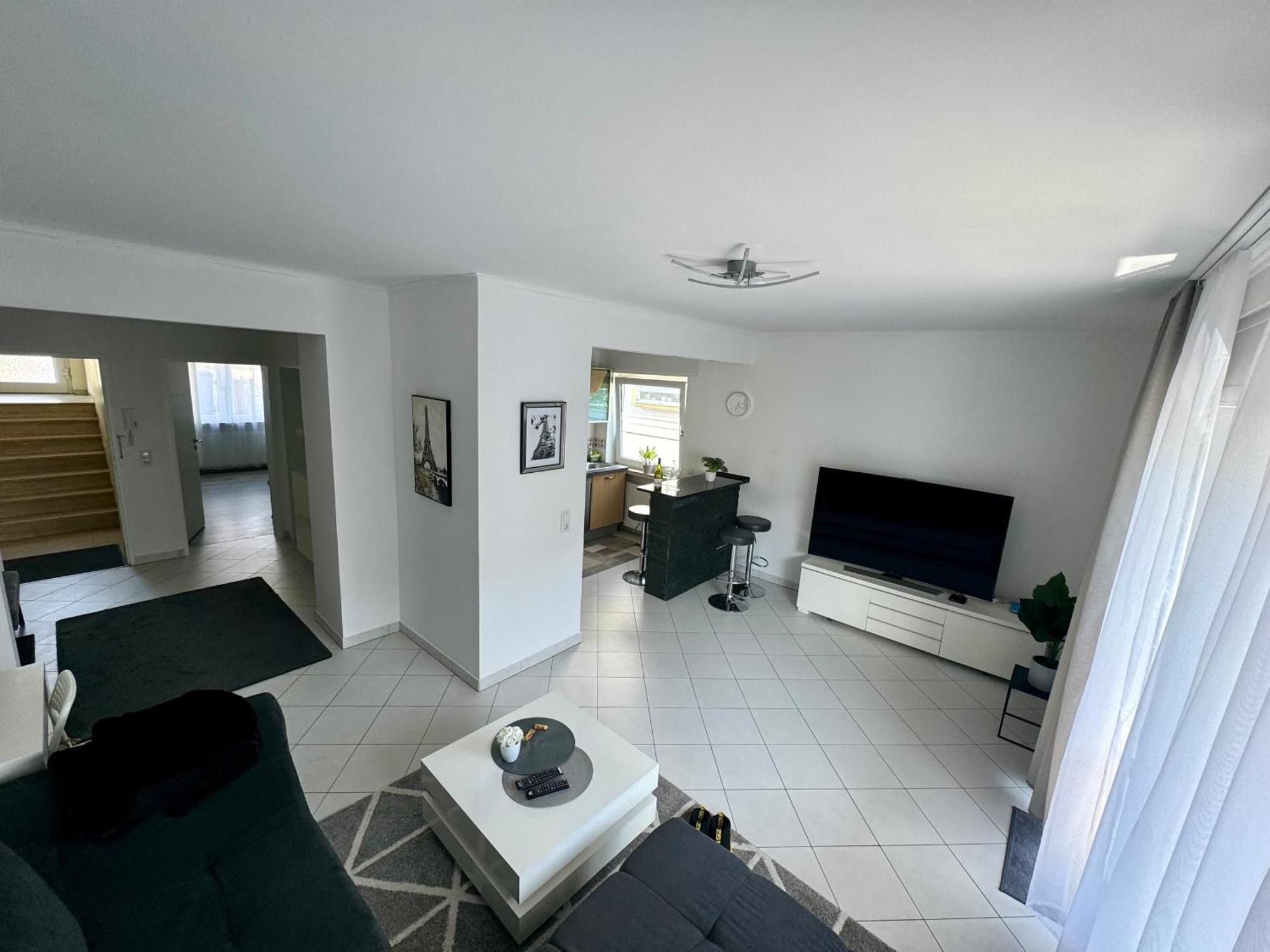 Traumhafte Kurstadt Apartment Moderne 2Zkb Balkon Pkw Stellplatz Bad Nauheim Exterior foto