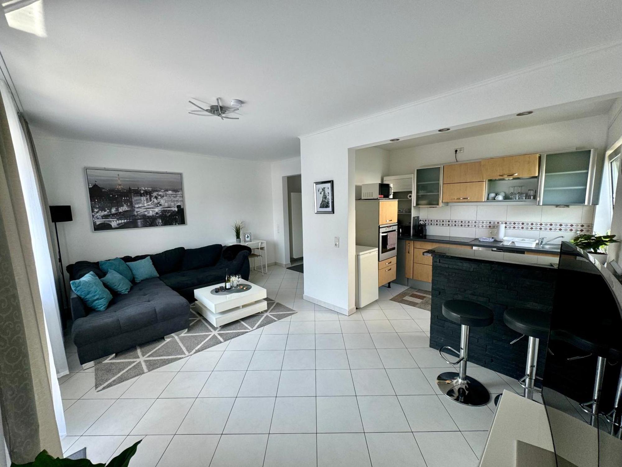 Traumhafte Kurstadt Apartment Moderne 2Zkb Balkon Pkw Stellplatz Bad Nauheim Exterior foto